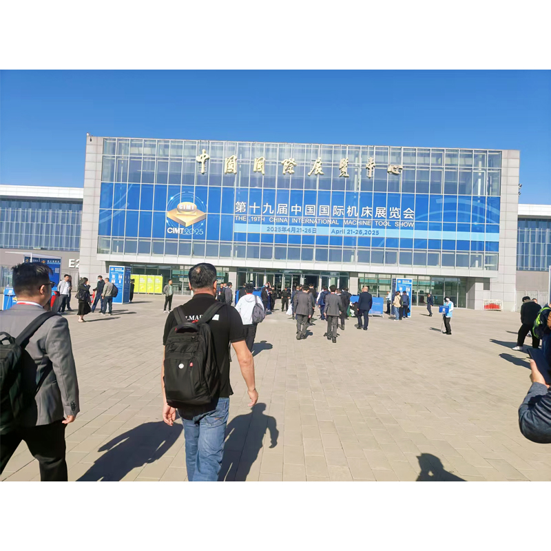 刀克角度頭側(cè)銑頭參展2025年4月21日-26日北京國際機床展會推廣效果